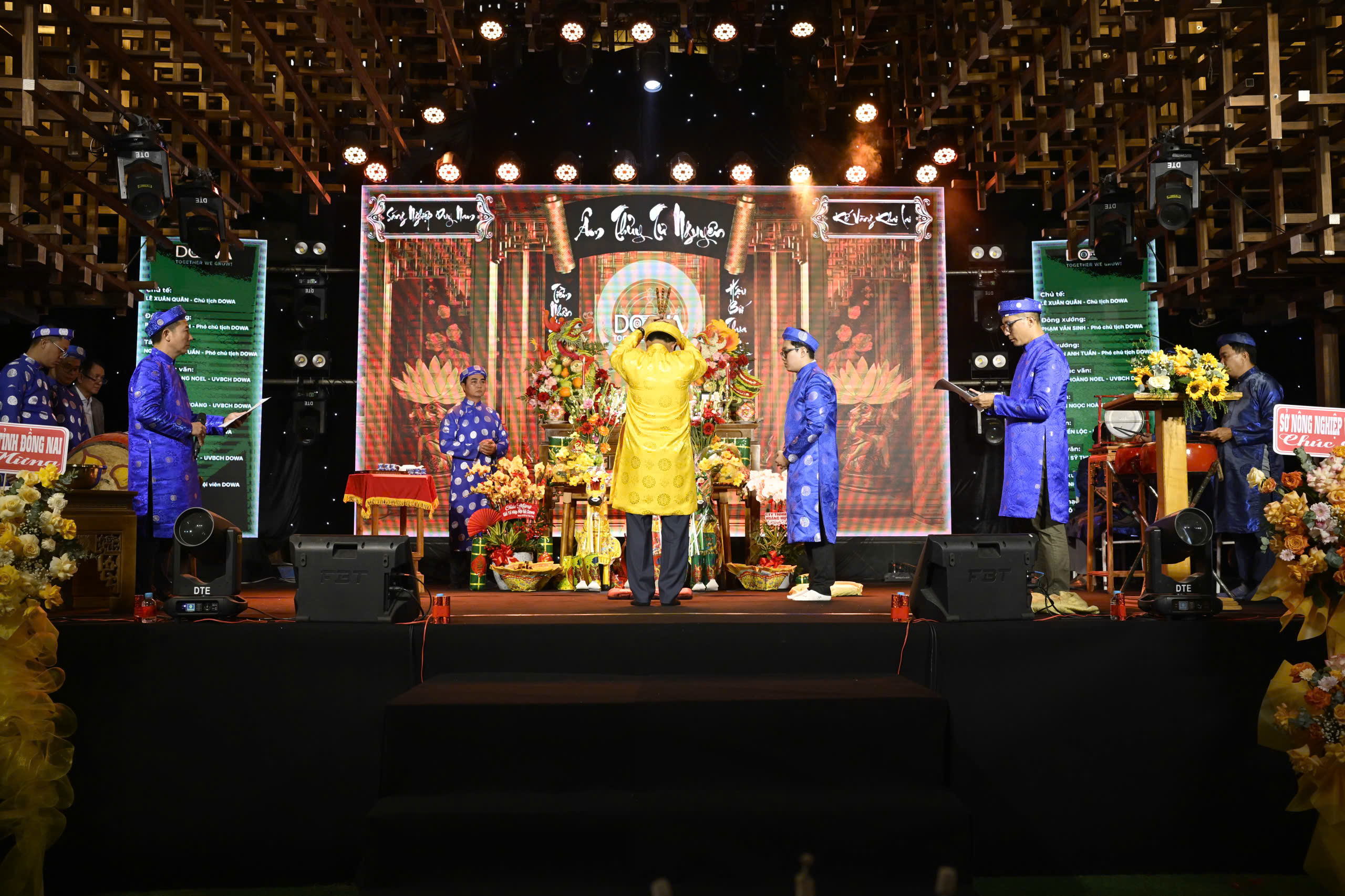 giỗ tổ ngành gỗ dowa